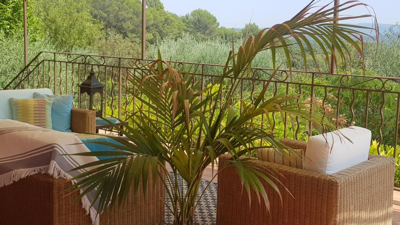 Bed and Breakfast Pierres Blanches Cotignac Exterior foto